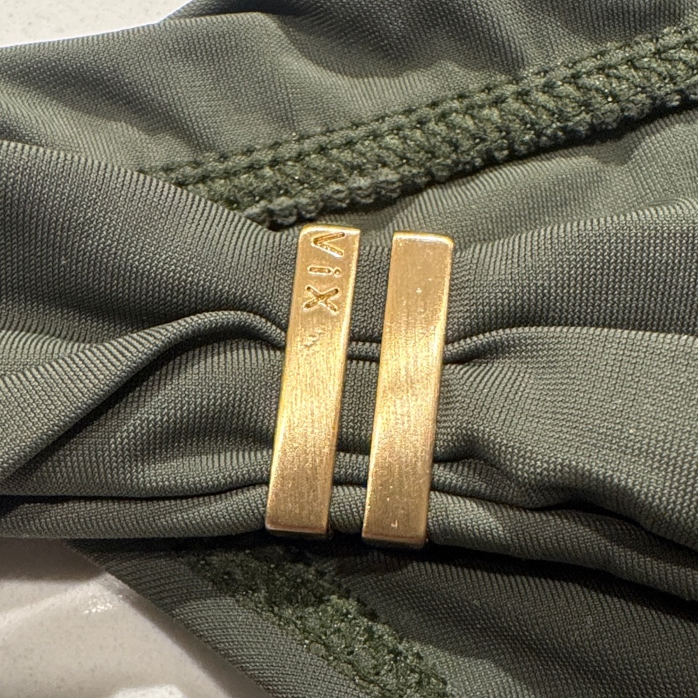 Vix Dark Green Bikini with Gold Details - Picture 3 of 3